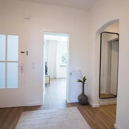 Helle Moderne Apartamento *